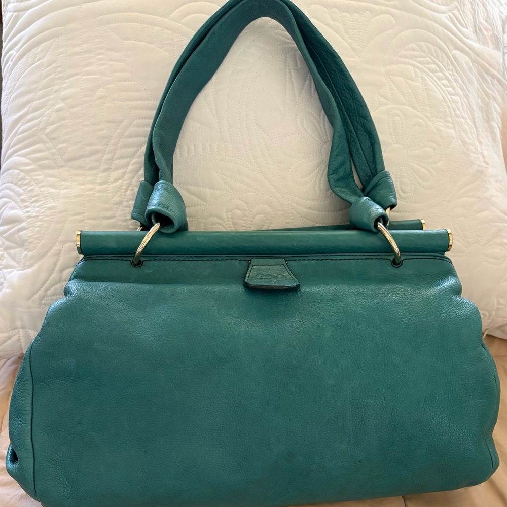 TreVero Chic Teal Blue Leather Shoulder/handbag